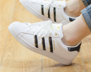 Giay Adidas Superstar 'Black And White' GX1838