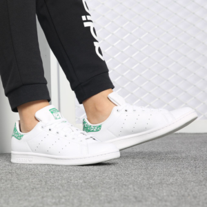 Alternative view of Giày Adidas Originals Stan Smith 'Femme Blanc' BZ0407