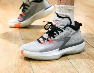 Giay Nike Air Jordan Zion 1 PF 'Light Smoke Grey' DA3129-008