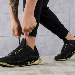 Alternative view of Giày Nike Jordan Zoom Trunner Ultimate 'Black Metallic Gold' CJ1495-007