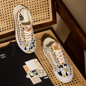 Alternative view of Giày Vans UA Old Skool 'Meadow Patch' VN0A7Q2J420