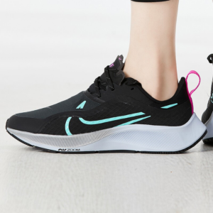 Alternative view of Giày Nike Air Zoom Pegasus 37 Wmns 'Black Green' CQ8639-003