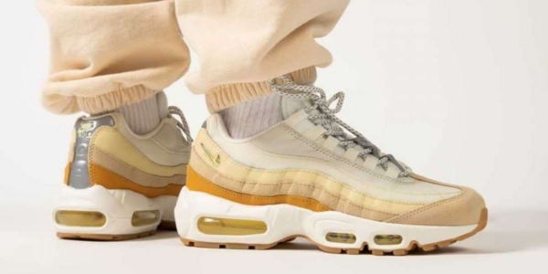 Giày Nike Wmns Air Max 95 'Coconut Milk' DD6622-100 - Hình ảnh 5