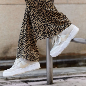 Alternative view of Giày Nike Wmns Dunk Low Disrupt 'Sail' CK6654-103