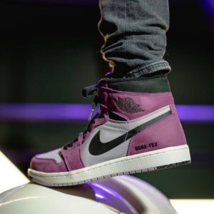 Giay Nike Air Jordan 1 High Element GTX 'Light Berry' DB2889-500
