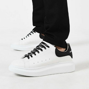 Alternative view of Giày Alexander McQueen Oversized Sneaker 'White Black' 625156-WHXMT-9034