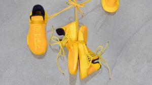 Alternative view of Giày Adidas Pharrell x NMD Human Race 'Yellow' GY0091