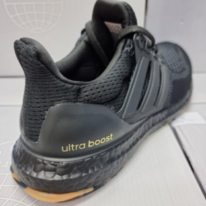 Giay Adidas Ultraboost 1.0 'Black' GY9136