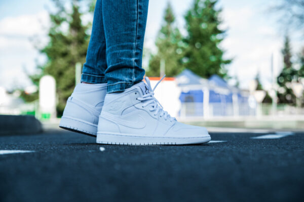 Giày Nike Air Jordan 1 Mid 'Pure Money' 2019 554724-129 - Hình ảnh 4