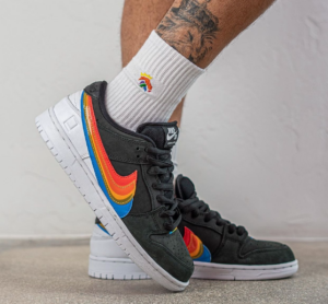 Giay Nike Polaroid x Dunk Low SB 'Black' DH7722-001