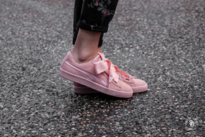 Alternative view of Giày Puma Suede Heart EP 'Metallic Beige' 366922-02