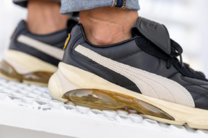 Alternative view of Giày Puma King x Rhude Cell 'Black' 371389-01