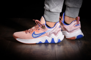 Alternative view of Giày Nike Giannis Immortality 'Arctic Orange' CZ4099-800