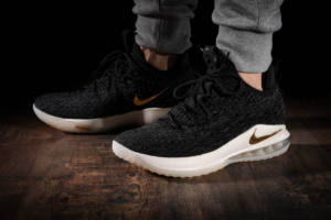 Giày Nike Lebron 15 Low 'Metallic Gold' Ao1756-001