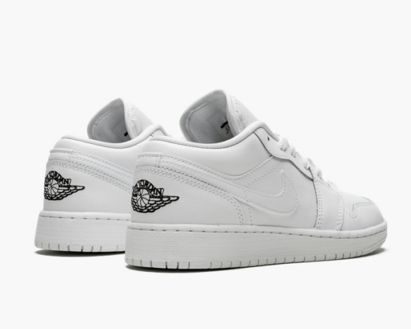 Giày Nike Air Jordan 1 Low GS 'Triple White' 553560-110 - Ảnh 5
