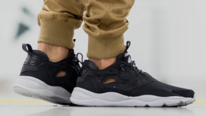 Alternative view of Giày Reebok Furylite SP 'Black' AQ9954