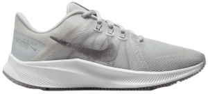 Giày Nike Wmns Quest 4 Premium 'Metallic Lustre' DA8723-011