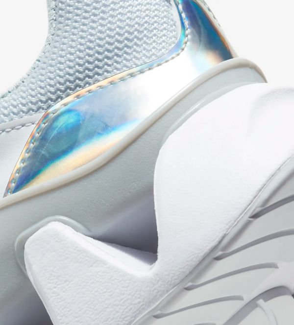 Giày Nike Wmns RYZ 365 'White Iridescent' DC8156-100 - Hình ảnh 5