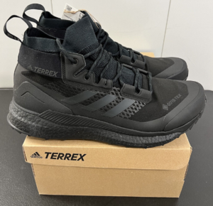 Giay Adidas Terrex Free Hiker GTX 'Black Carbon' GZ0355