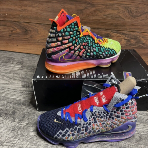 Giay Nike LeBron 17 'What The' CV8079-900