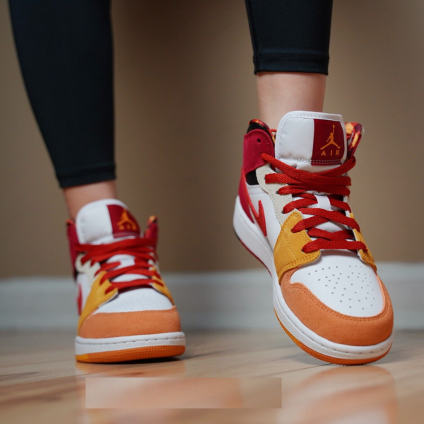 Giày Nike Air Jordan 1 Mid SE GS 'Picnic' DX2460-601 - Hình ảnh 2