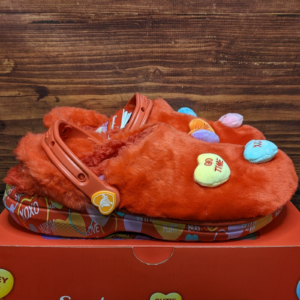 Dep Crocs Sweethearts x Clog Classic Fur 'Valentine's Day' 207741-610