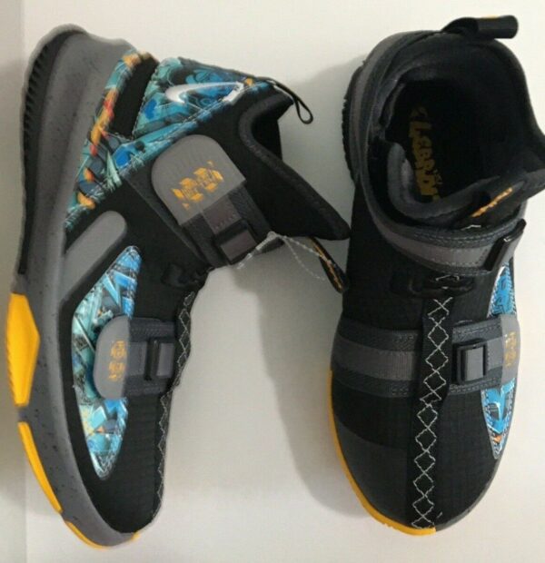 Giày Nike LeBron Soldier 13 Flyease GS 'Graffiti'  AR7586-070 - Hình ảnh 6