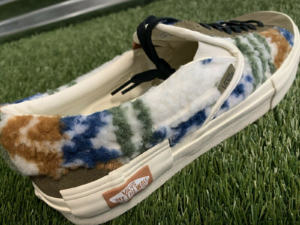 Giay Vans Classic Slip-On CAP 'Color Wool' VN0A3WM52UZ