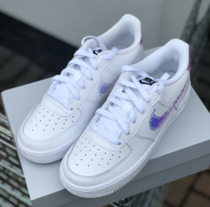 Alternative view of Giày Nike Air Force 1 LV8 GS 'Digital Swoosh' CW1577-100