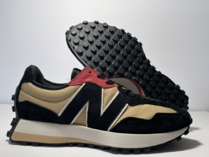 Giay New Balance 327 'Chinese New Year Black Workwear' U327CNP