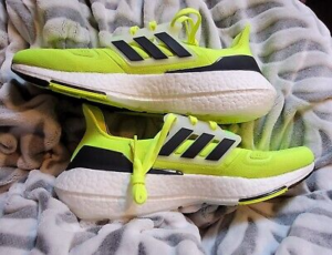 Giay Adidas Ultraboost 22 'Solar Yellow' GX6639