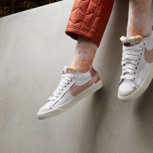 Alternative view of Giày Nike Blazer Low Jumbo 'White Pink Oxford' DQ1470-102