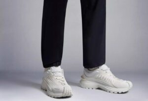 Giay Moncler Trailgrip Lite Trainers 'White' I109B4M00210M2808001