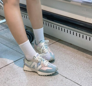 Alternative view of Giày New Balance 327 'Paisley Pack Cobalt Blue' MS327DEW