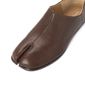 Giay Maison Margiela Tabi 'Brown' S57WR0051-PR058-H9408