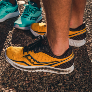 Alternative view of Giày Saucony Kinvara 11 'Yellow' S20551-41