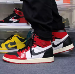 Alternative view of Giày Nike Women's Air Jordan 1 Zoom Air Comfort 'Gym Red' CT0979-610