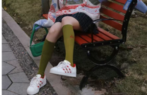 Alternative view of Giày Adidas Superstar Christmas 'Cloud White' GZ4715