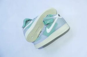 Giay Nike Air Force 1 Mid LX 'Enamel Green' DQ8766-002