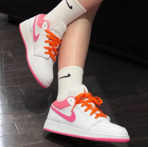 Alternative view of Giày Nike Air Jordan 1 Low 'Pinksicle Orange' DR9498-168