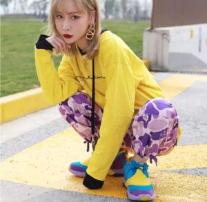 Alternative view of Giày Reebok Ice Cream x Answer 5 'Malibu Blue' FW7506