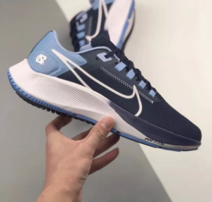 Alternative view of Giày Nike Air Zoom Pegasus 38 UNC DJ0860-400