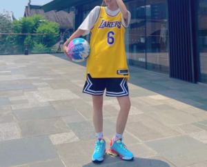 Giay Nike LeBron 19 Low 'Blue Chill' DO9828-400