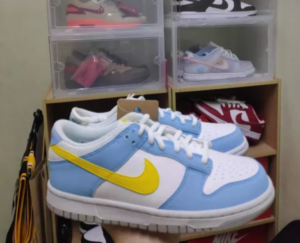 Giay Nike Dunk Low 'Homer Simpson' DX3382-400