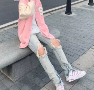 Alternative view of Giày Nike Air More Uptempo GS 'White Varsity Red' 2021 DJ5988-100