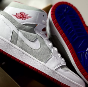 Giay Nike Air Jordan 1 High Zoom Air CMFT 'Hare' CT0978-100