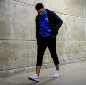 Alternative view of Giày Nike Air Jordan 1 Low SE 'Arctic Punch' CK3022-600