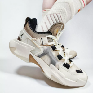 Alternative view of Giày Nike Jordan Why Not 5 Coconut Milk 'Khaki' DC3638-102