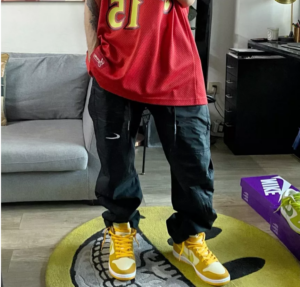 Alternative view of Giày Nike SB Dunk High 'Pineapple' DM0808-700