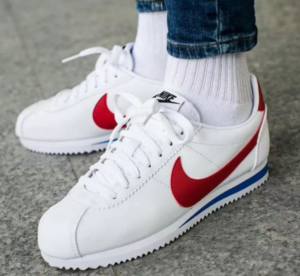 Alternative view of Giày Nike Classic Cortez Premium QS 'Forest Gump' 724262-184
